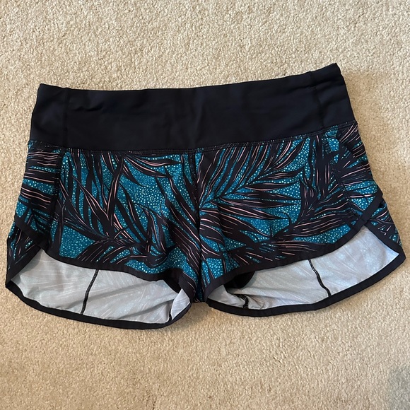 Lululemon Multi-Color Speed Up Shorts Sz 4 2.5” - Picture 1 of 2